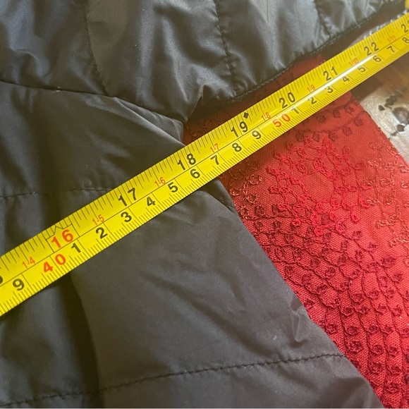 The North Face black winter coat size small/medium - Picture 11 of 12